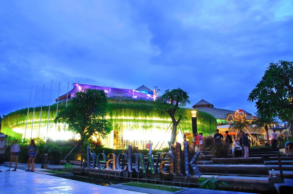 Bemo Corner Guest House Kuta Lombok Esterno foto