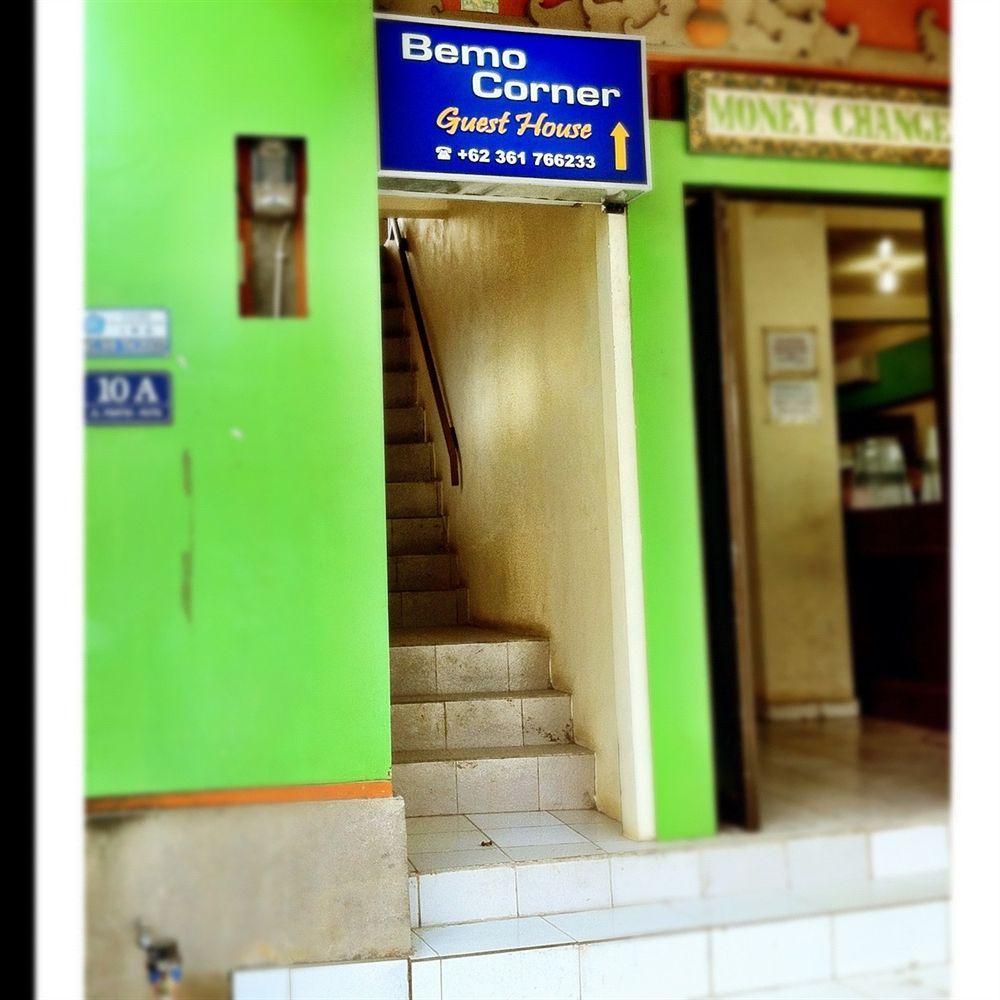 Bemo Corner Guest House Kuta Lombok Esterno foto